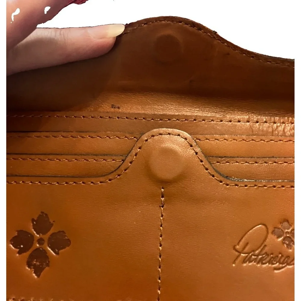 Patrica Nash Valentia Wallet Magnet Snap Smooth Tan‎ Leather $119 2 Piece